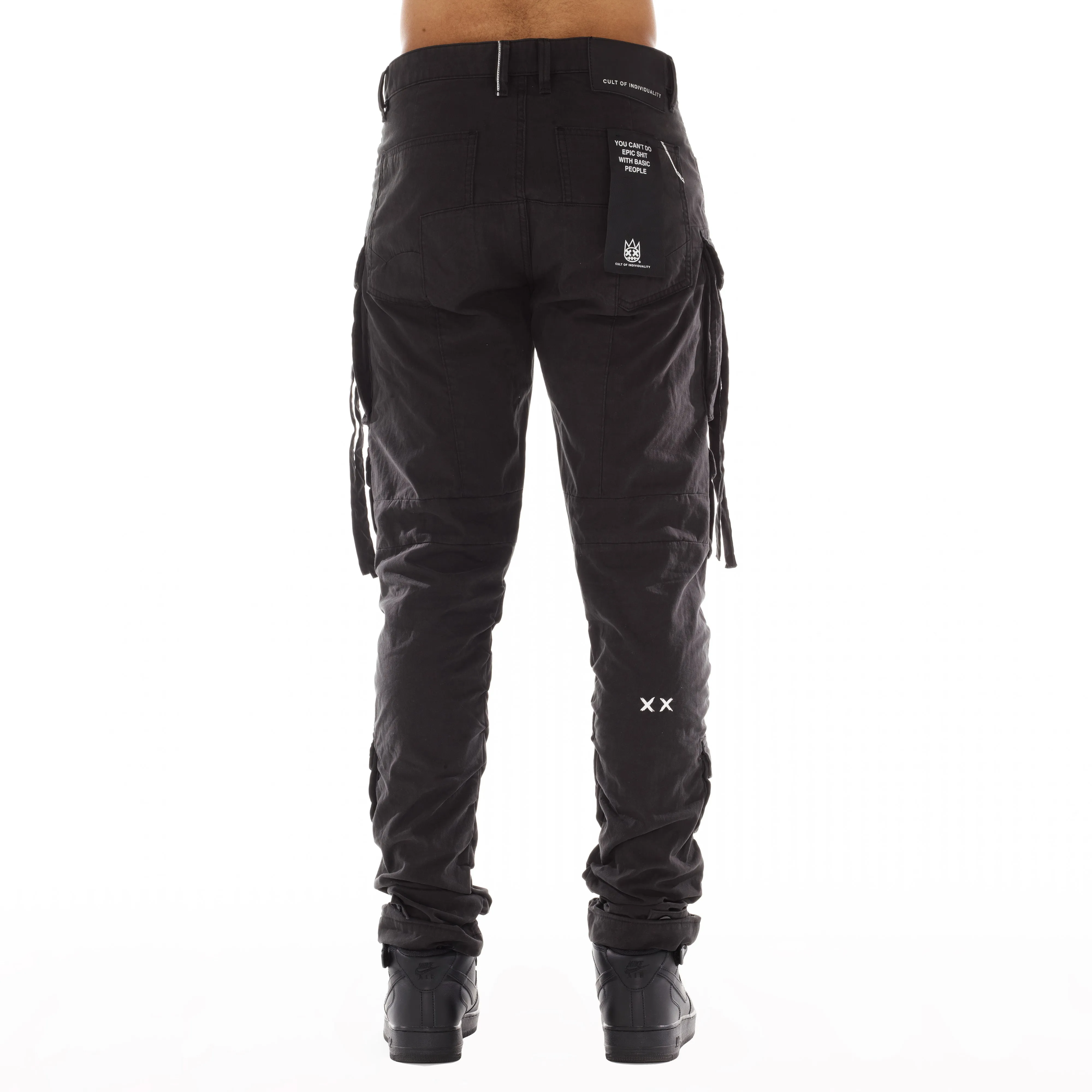 ROCKER CARGO IN VINTAGE BLACK Modern Vibes