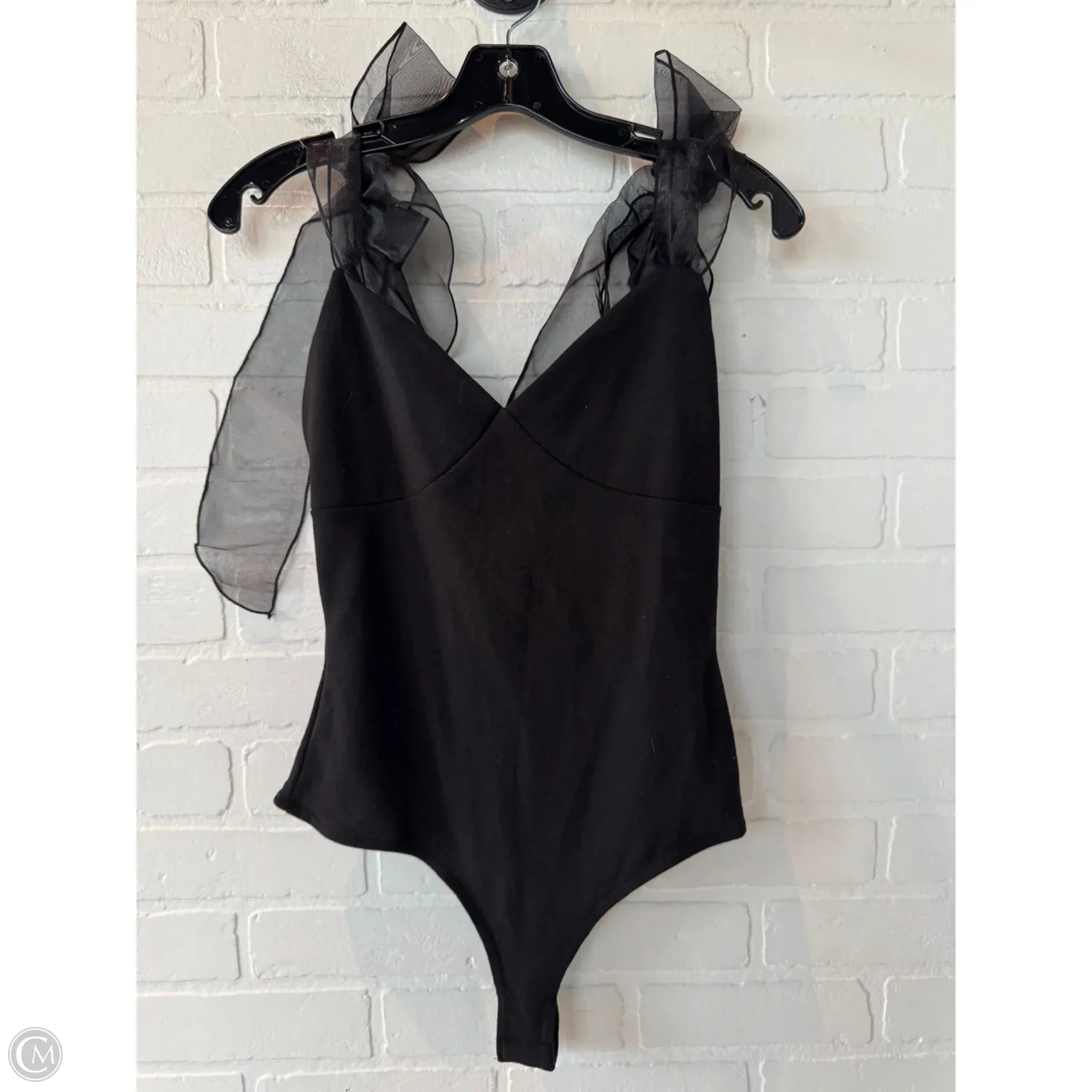 Bodysuit By Le Lis In Black, Size: M slim fit bodysuit