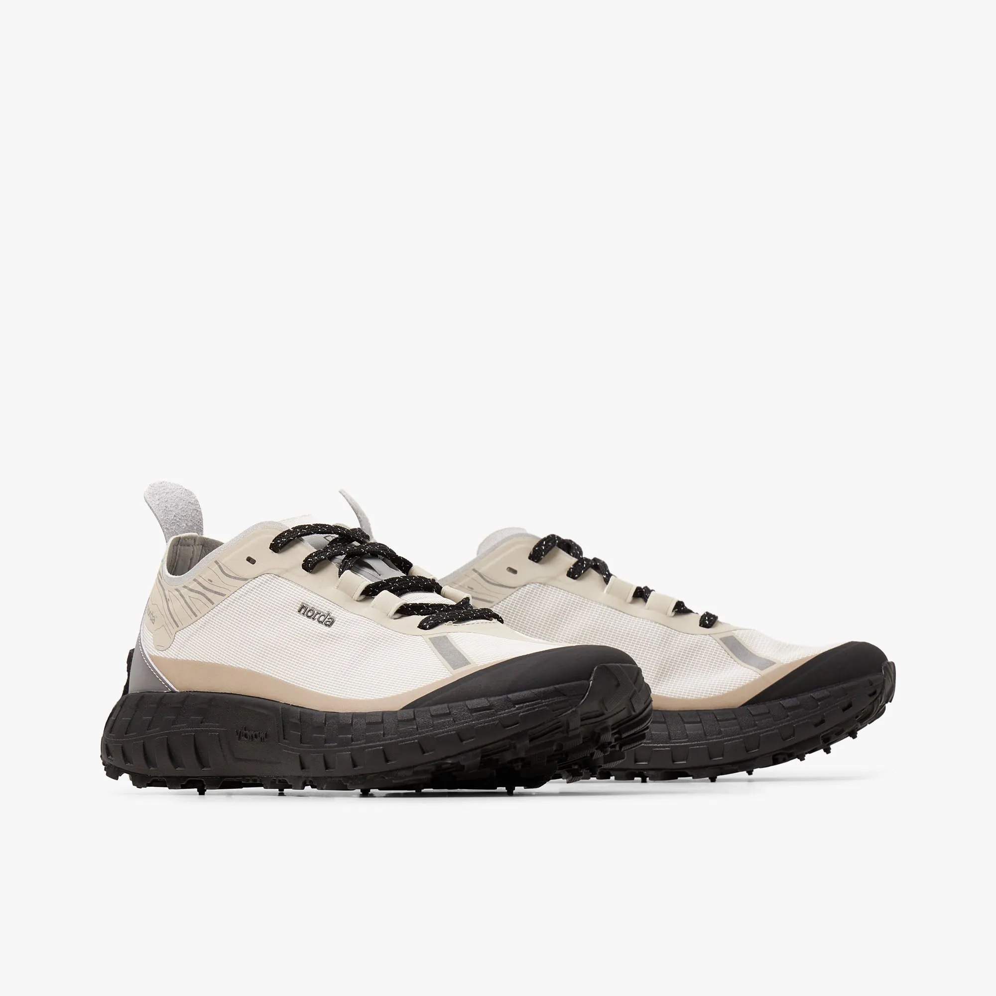 Durable Material Ultimate Trekking Boots norda 001 / Cinder