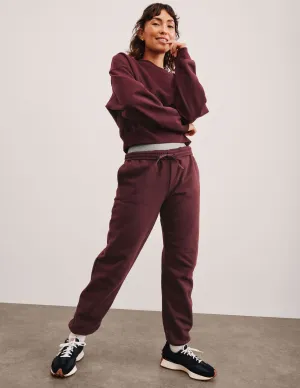 LuxeFleece Sweatpant Sleek and Soft