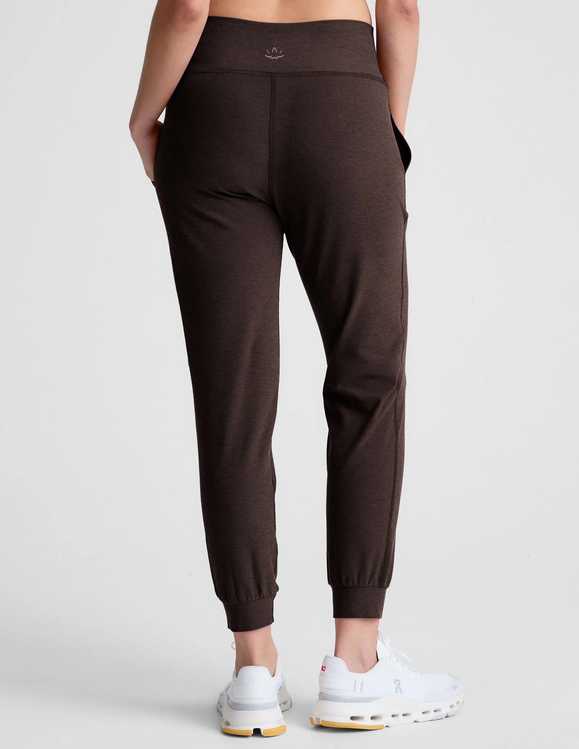 NonIrritatingStitching Spacedye Midi Jogger
