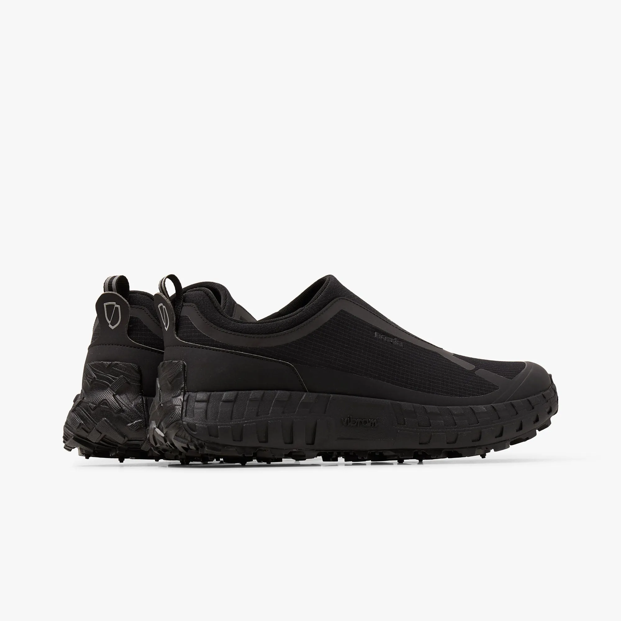 Trail Ready Comfort All-Weather Traction norda 003 / Pitch Black