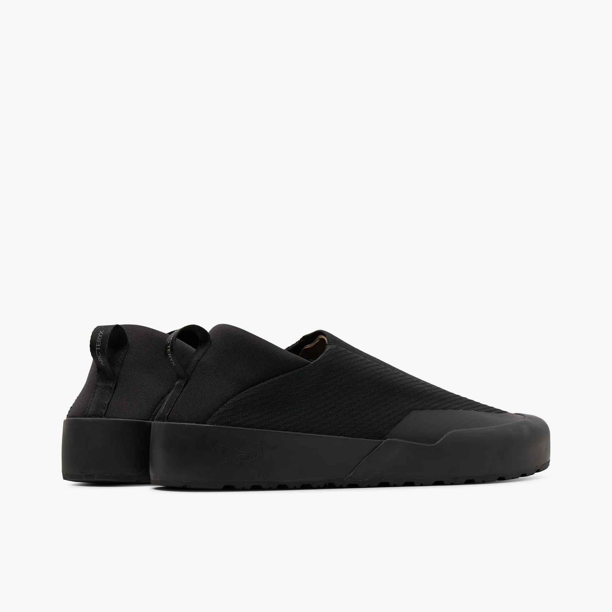 puncture resistant Arc'teryx Kragg / Black / Black