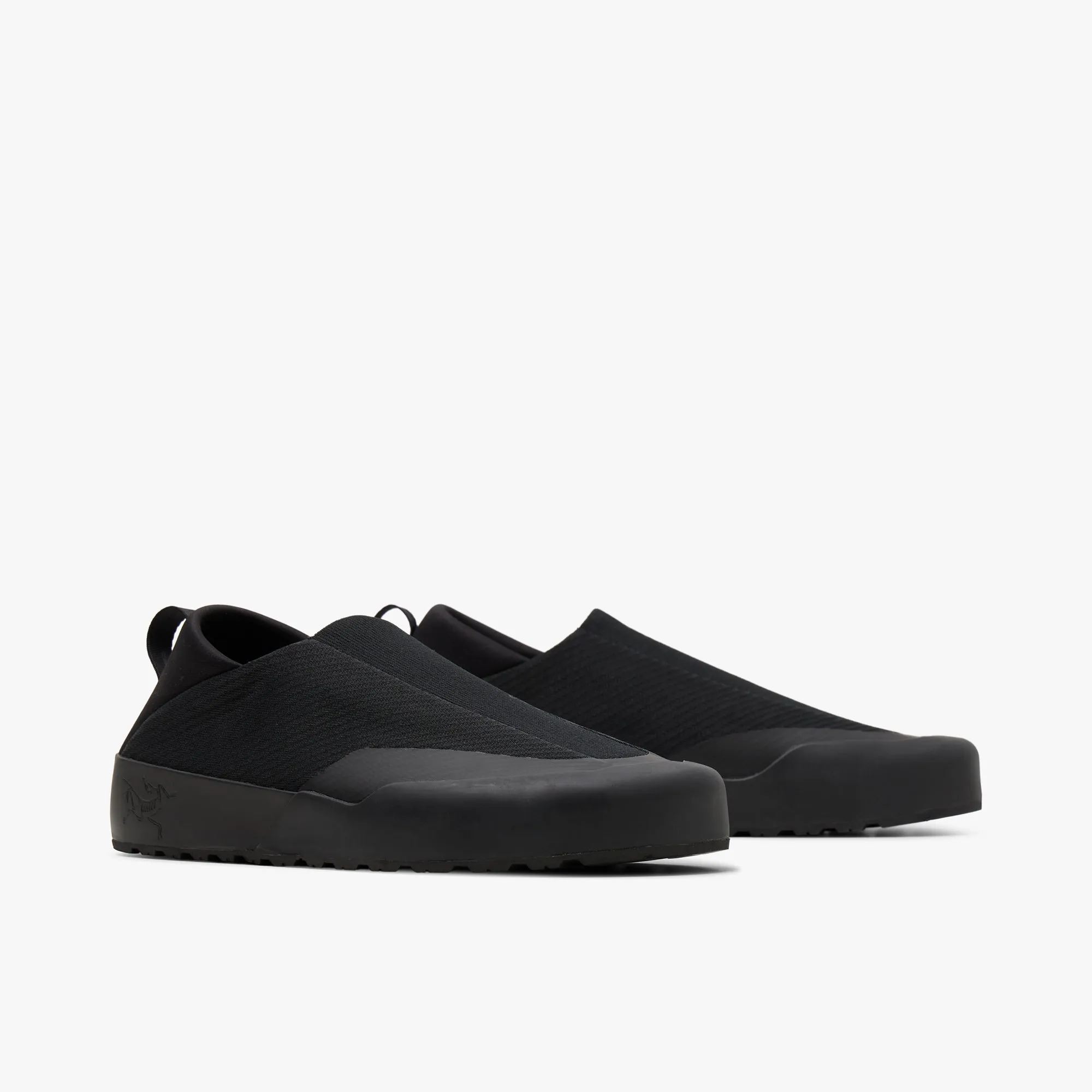 Arc'teryx Kragg / Black / Black Easy To Clean