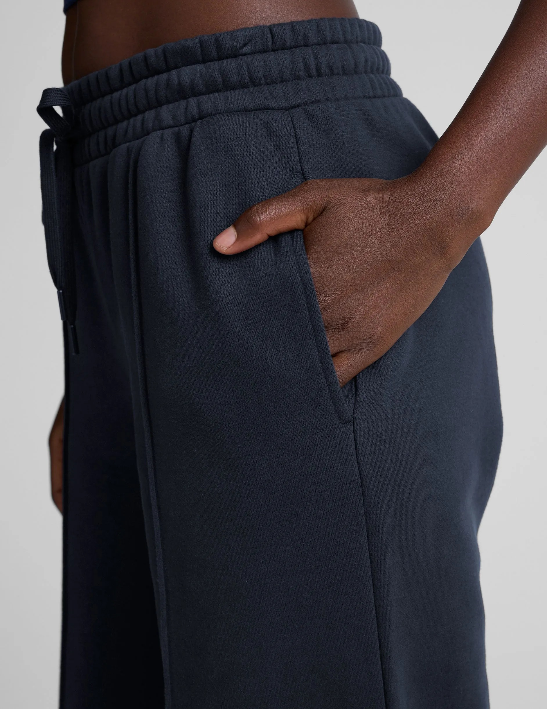 tailored look Sleek Appearance LuxeFleece Pintuck Wide Leg Pant