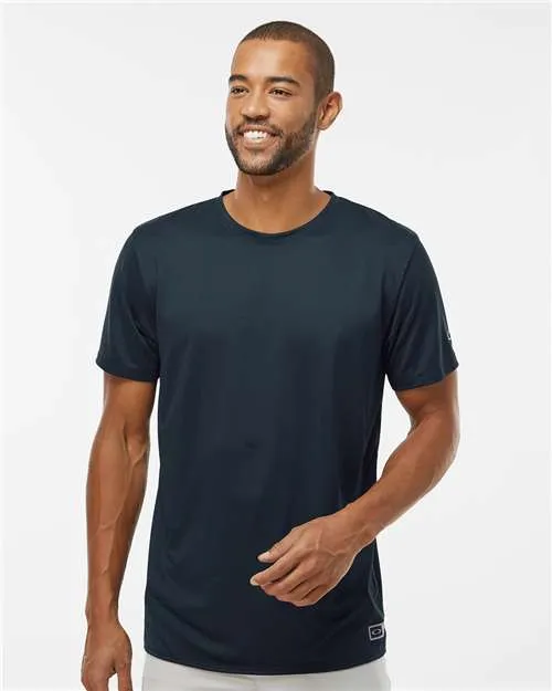 Everyday Layering Oakley FOA402991 Team Issue Hydrolix T-Shirt
