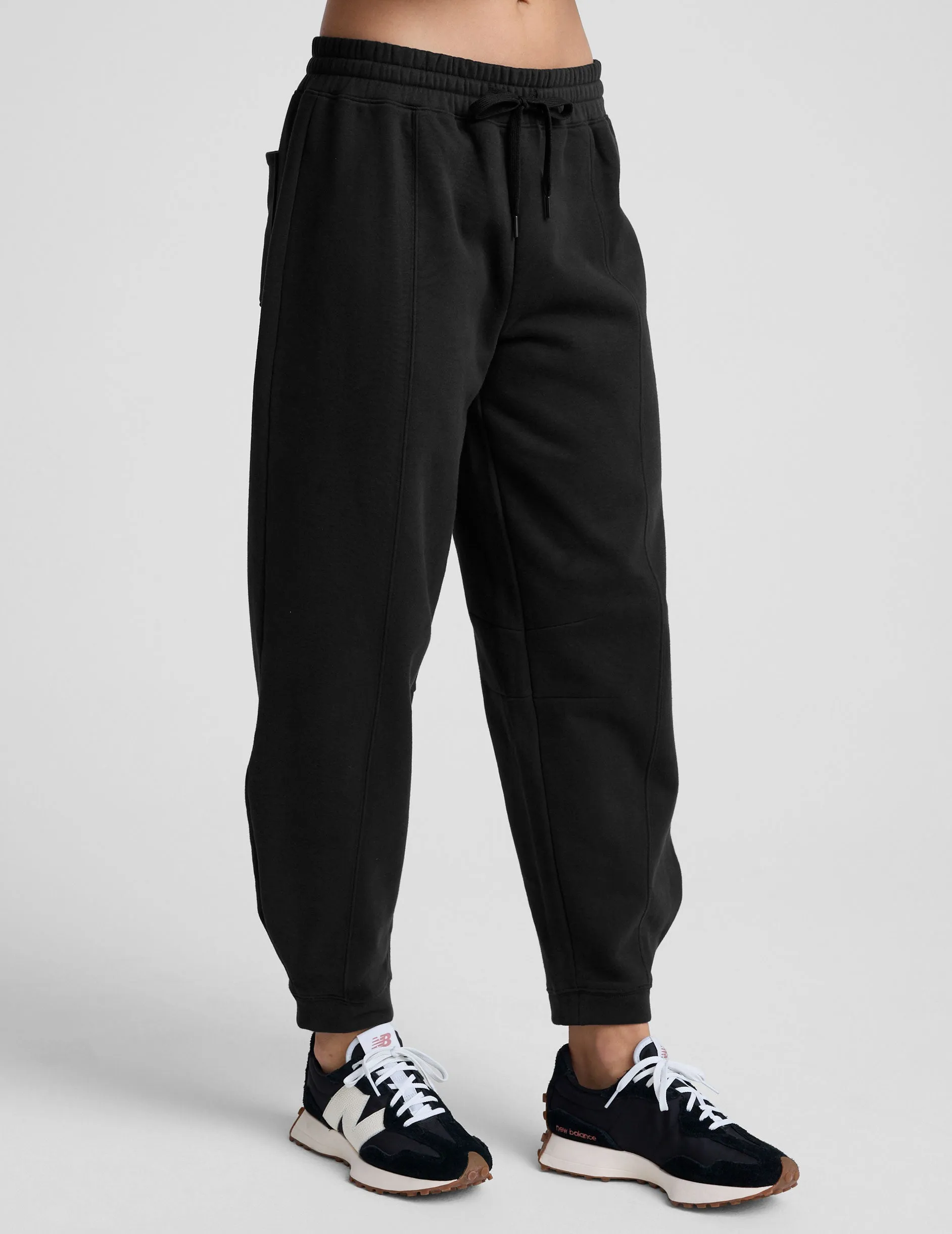 LuxeFleece Barrel Sweatpant Adaptive Fit Chilly Layering