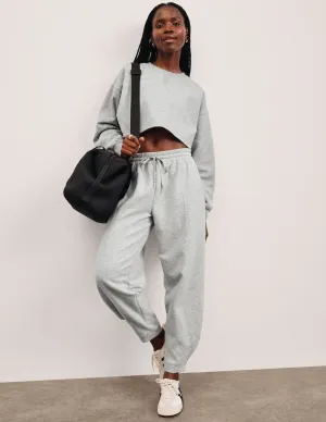 Chilly Weather Comfort LuxeFleece Barrel Sweatpant