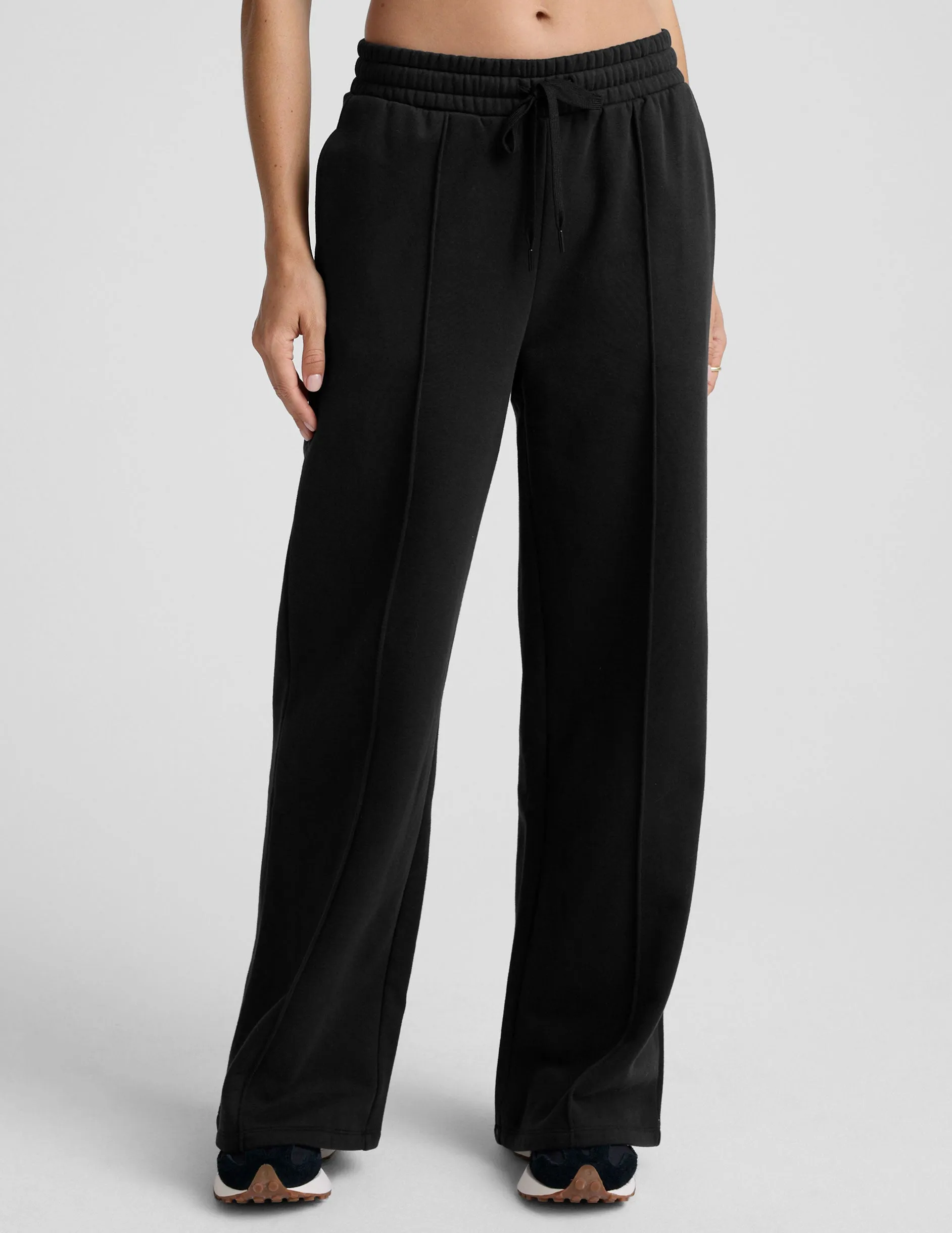 LuxeFleece Pintuck Wide Leg Pant MoistureWicking Daywear